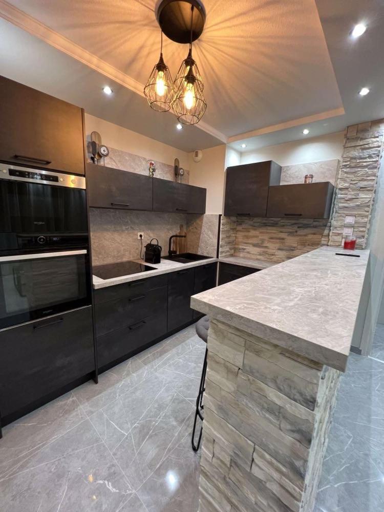 Apartamento T3 5 Etoile Jacuzzi Toulouse Exterior foto